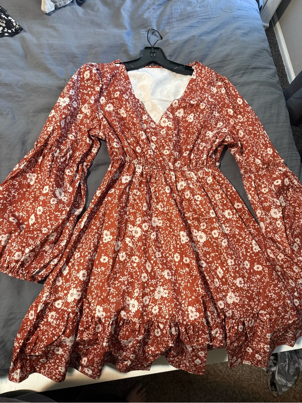 Floral Long-Sleeve V-Neck Smock Dress in Rust